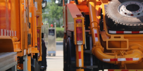 混（hún）凝土泵車側翻事故預（yù）防措施