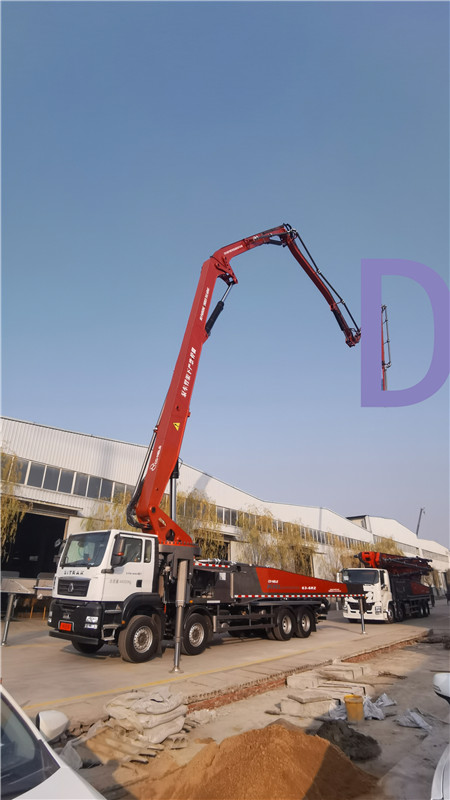 青島（dǎo）混凝（níng）土泵車（chē）價格 (8)