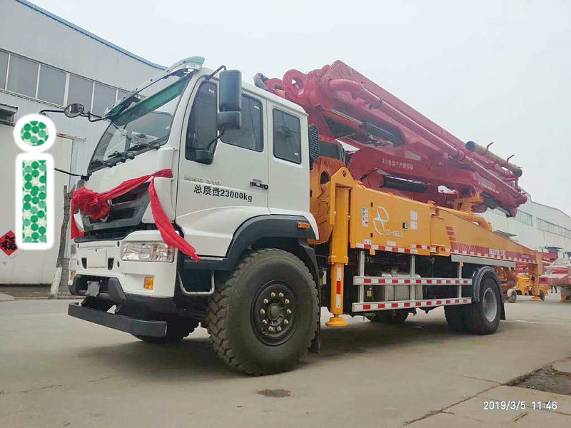 青島小型（xíng）混凝土泵（bèng）車價格 (17)