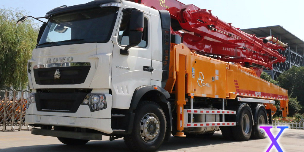 科尼樂（lè）小型混凝土泵車施工（gōng）過程中出現（xiàn）斷流解決辦法（fǎ）