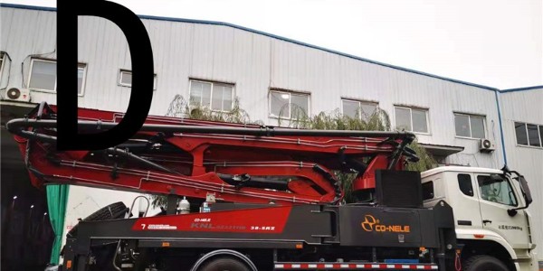 混（hún）凝土泵車活塞（sāi）冷卻液的正確使用方法