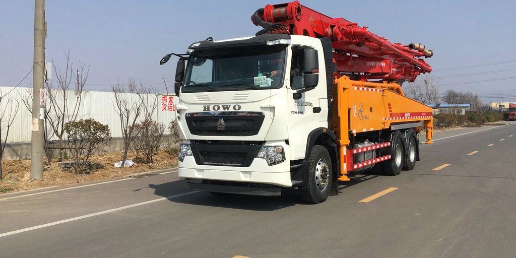 確保（bǎo）混凝（níng）土泵車臂架不斷裂應當注意的事項