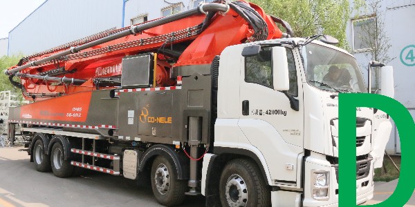 拆（chāi）出料（liào）管法（fǎ）將泵車管（guǎn）道清洗幹淨