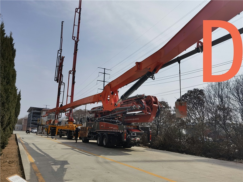 青島混（hún）凝土泵車價格 (81)