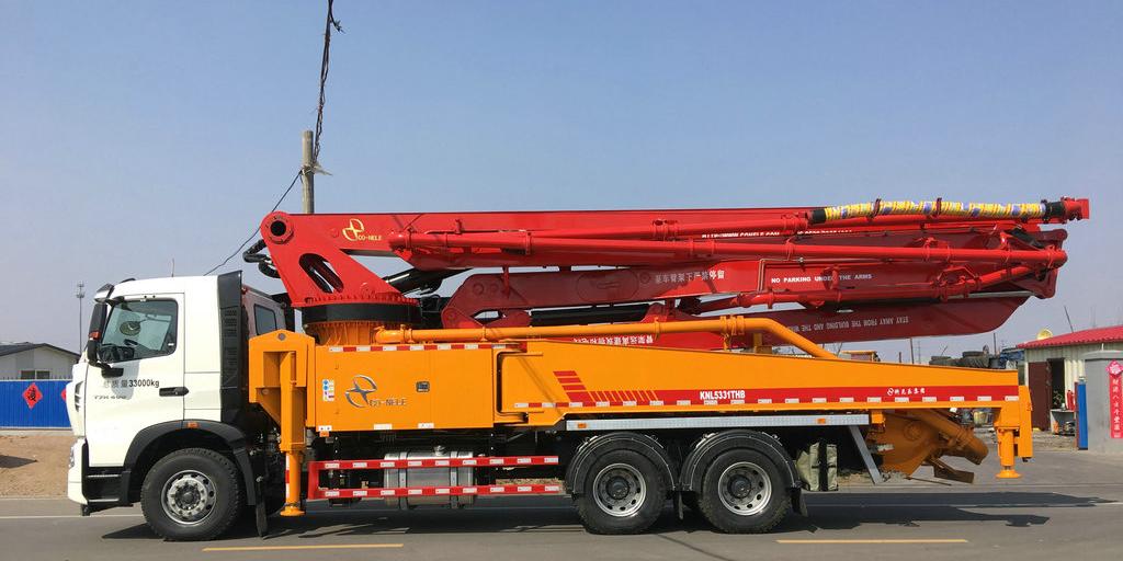 小（xiǎo）型（xíng）泵車泵送效率對混凝土攪拌物和易性的幾點要求