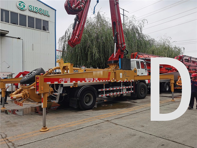 青島混（hún）凝土泵車價格 (28)