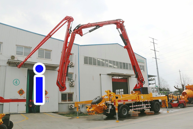 青島小型混（hún）凝土泵車價格 (34)