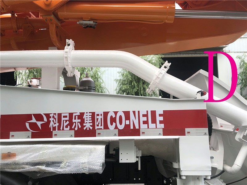 青島小型混凝（níng）土泵車價格 (1)